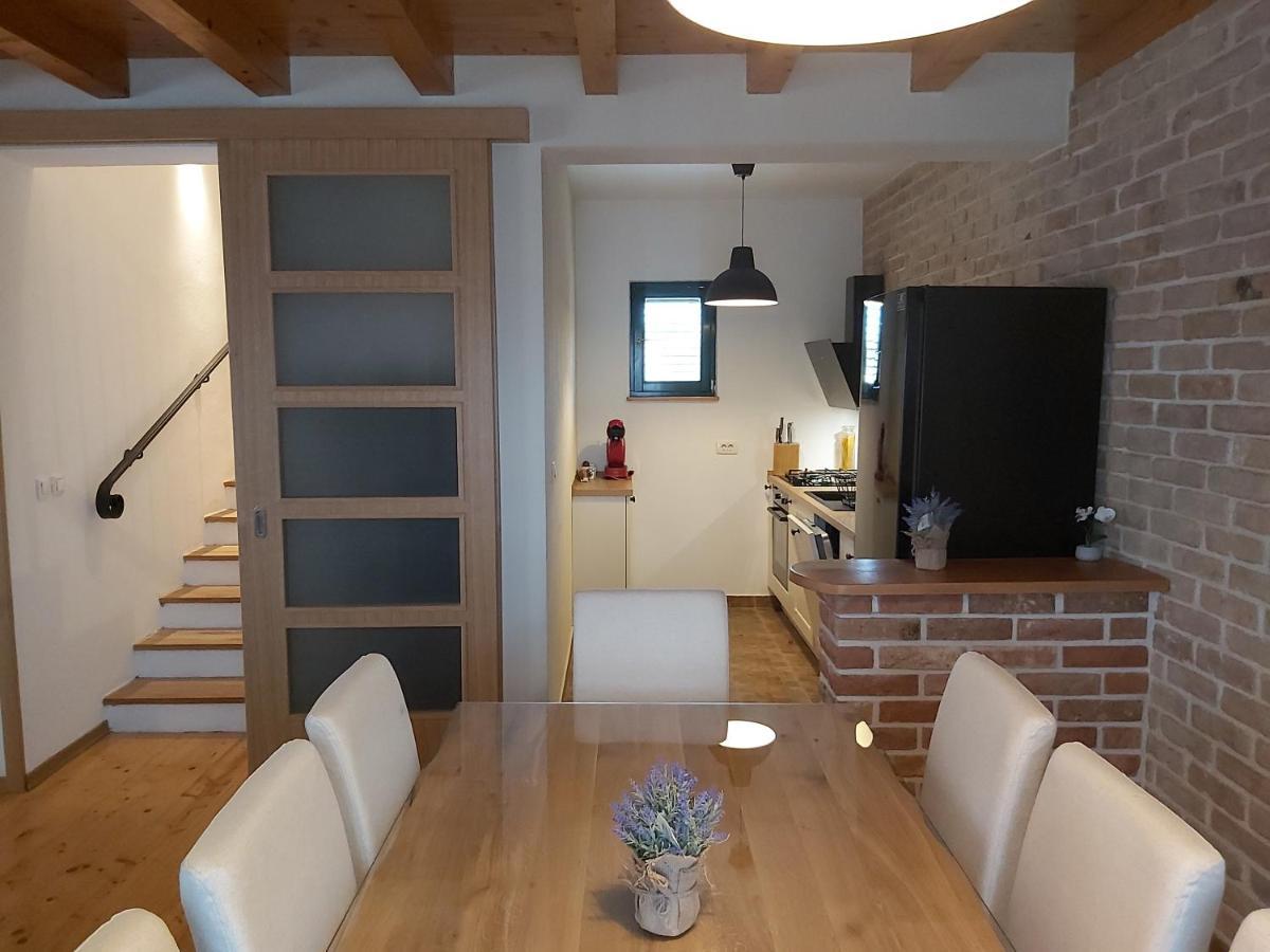 Villa Stone Pearl With Heated Swimming Pool Sveti Filip i Jakov Exterior photo