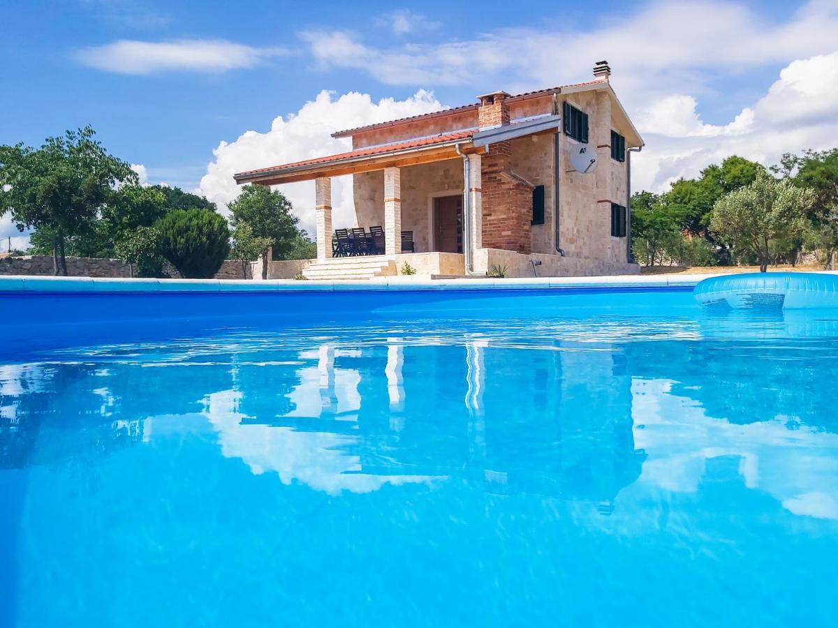 Villa Stone Pearl With Heated Swimming Pool Sveti Filip i Jakov Exterior photo